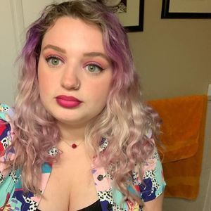 Meet your Posher, Maddy